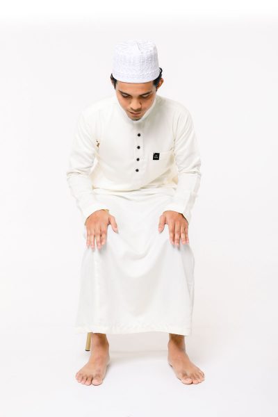 Cara Solat Duduk Atas Kerusi, Berlunjur & Baring (Solat ...