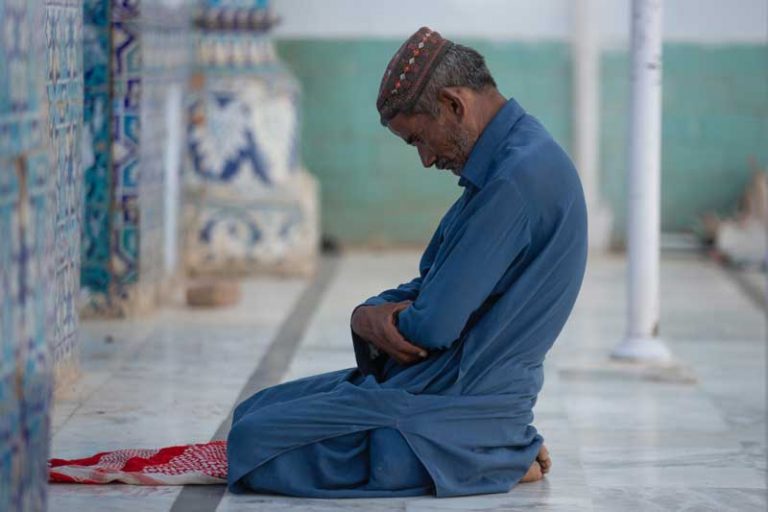Melafazkan Niat Sebelum Solat