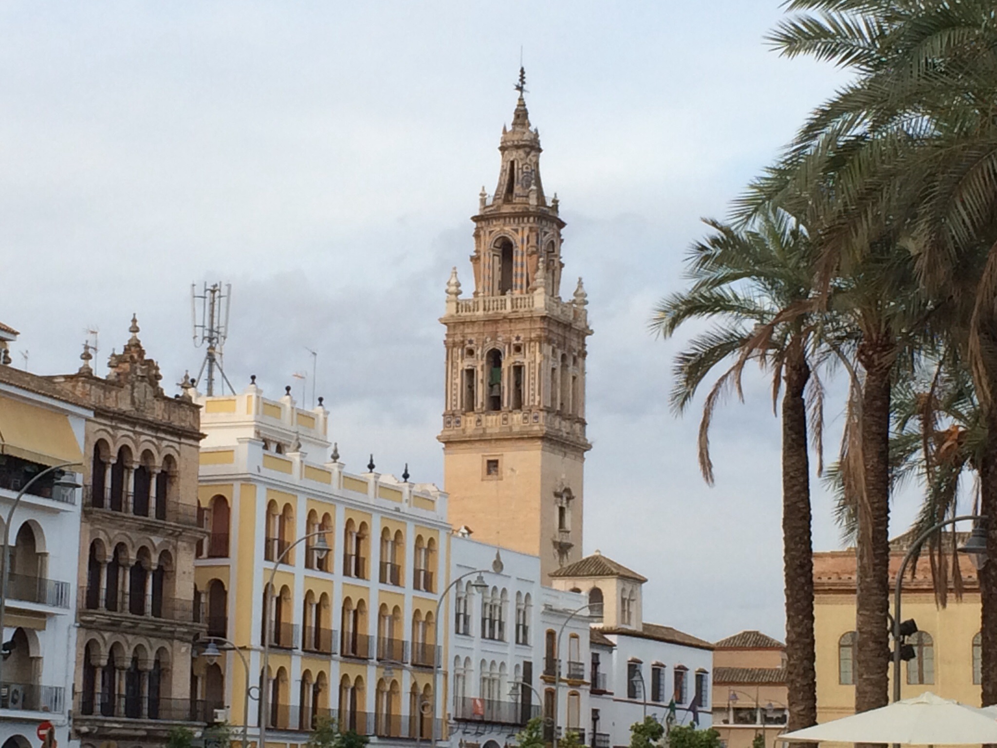 Plaza de España atau El Salón di pusat bandar Écija