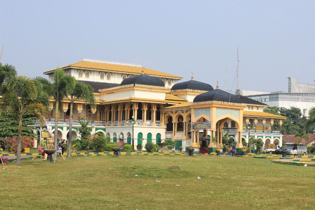 Istana Maimun di Medan