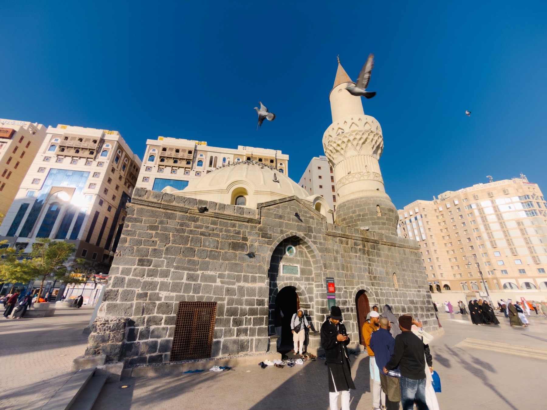 Masjid Abu Bakar al-Siddiq di kawasan Musalla, Madinah