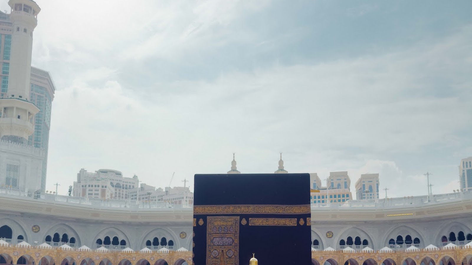Kaabah di tengah Masjidil Haram, Makkah
