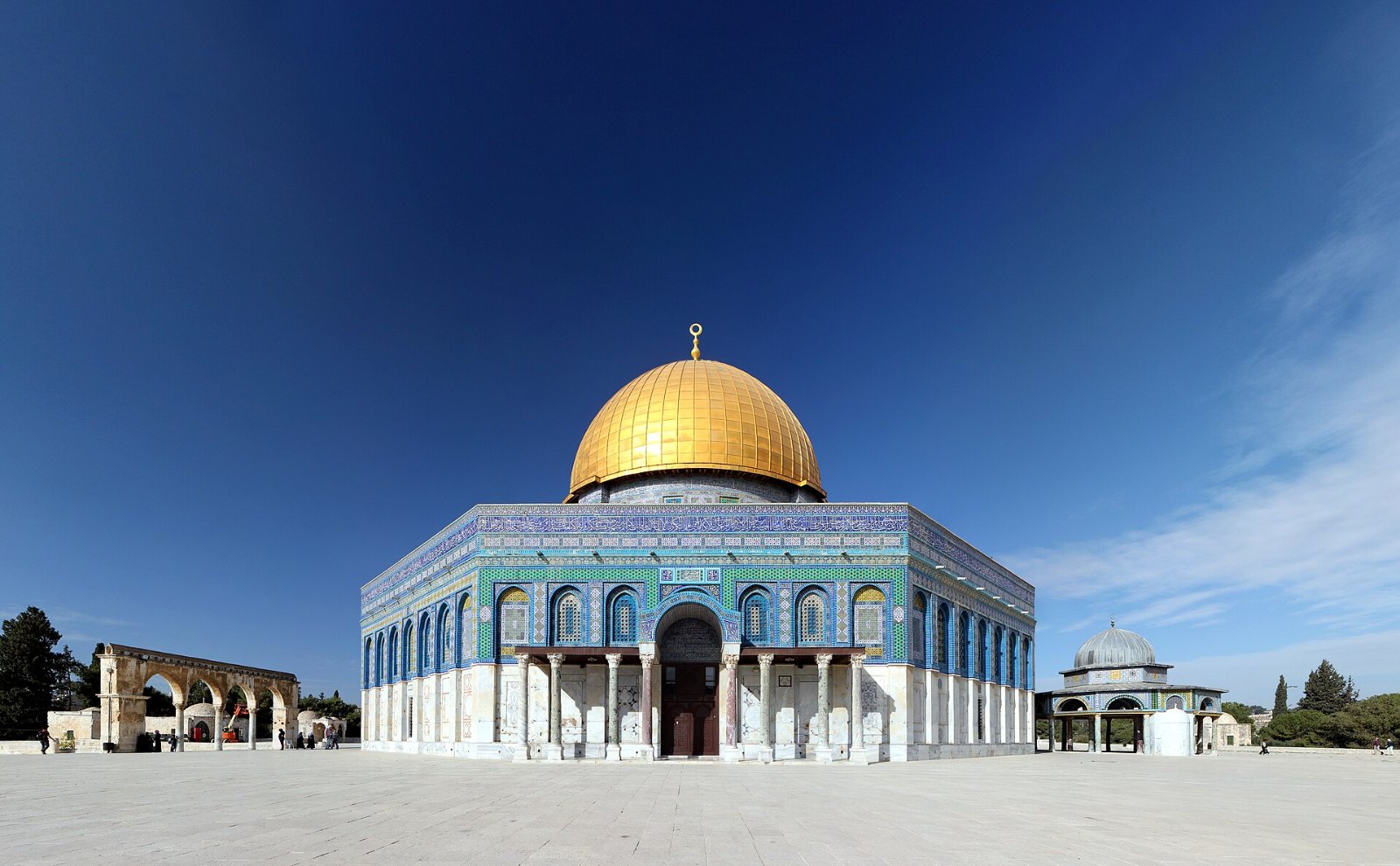 Kubah as-Sakhrah di perkarangan Masjidil Aqsa