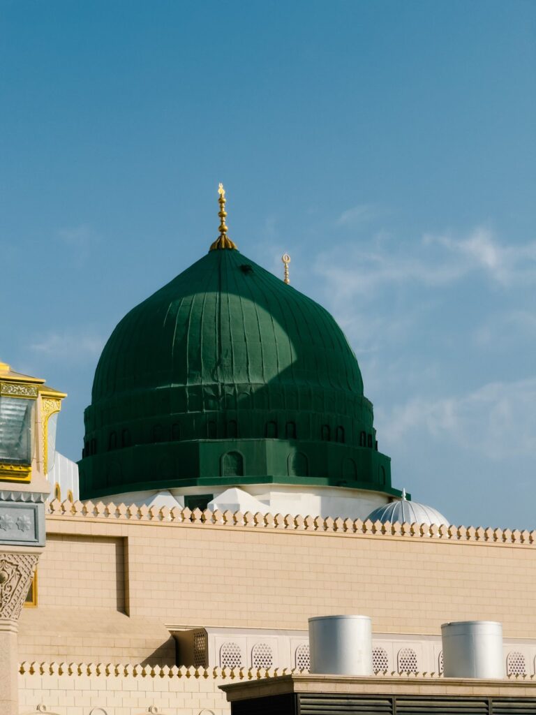 Kubah Hijau Masjid Nabawi, Madinah