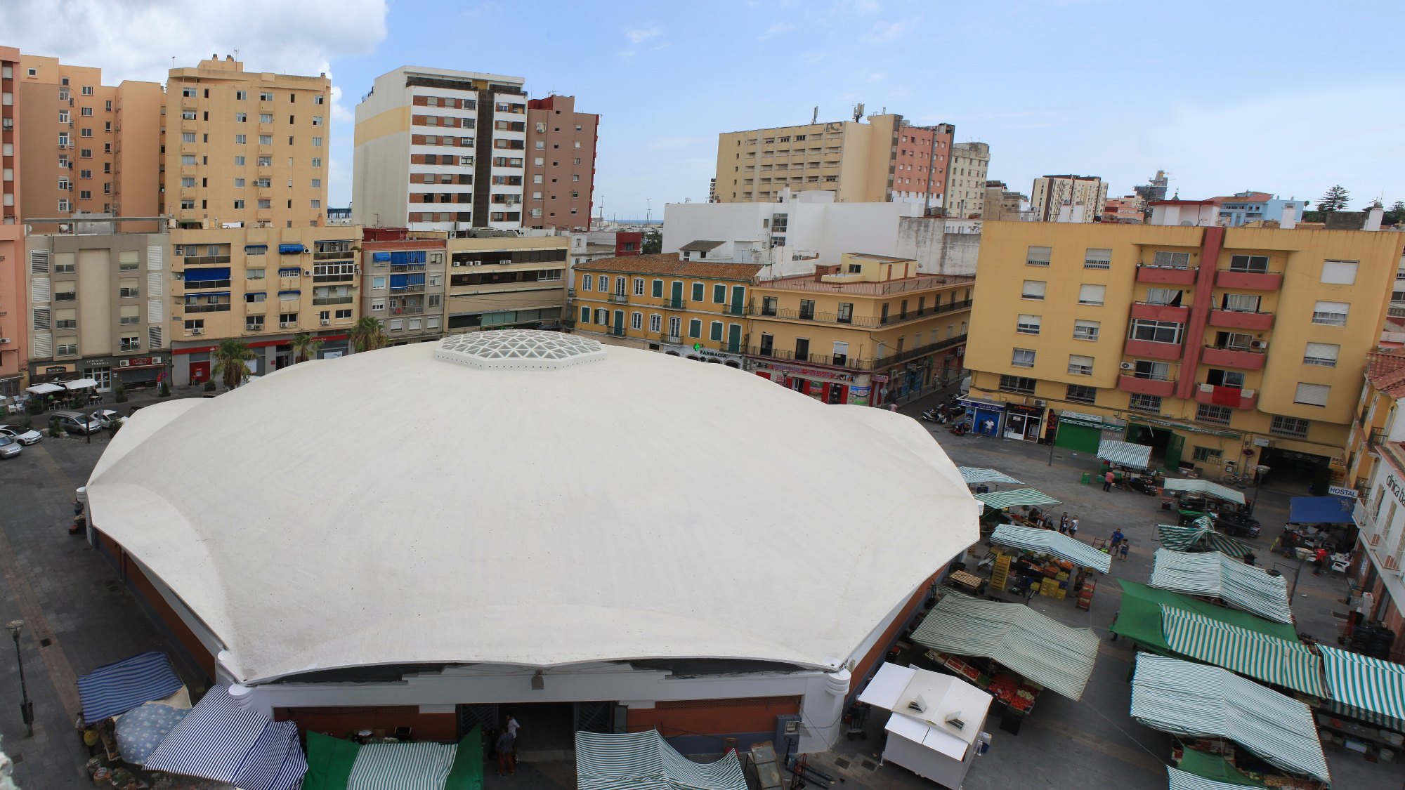Kubah konkrit Pasar Ingeniero Torroja di Algeciras