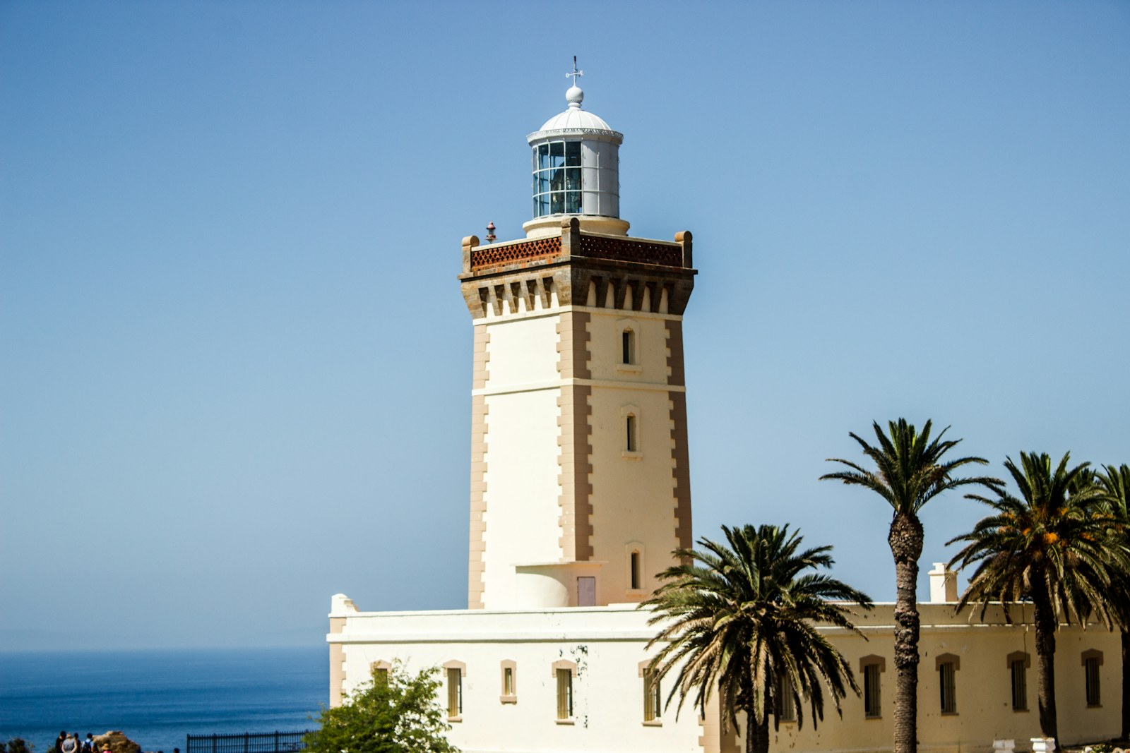 Rumah api Cap Spartel di barat Tangier, tempat Atlantik bertemu Mediterranean