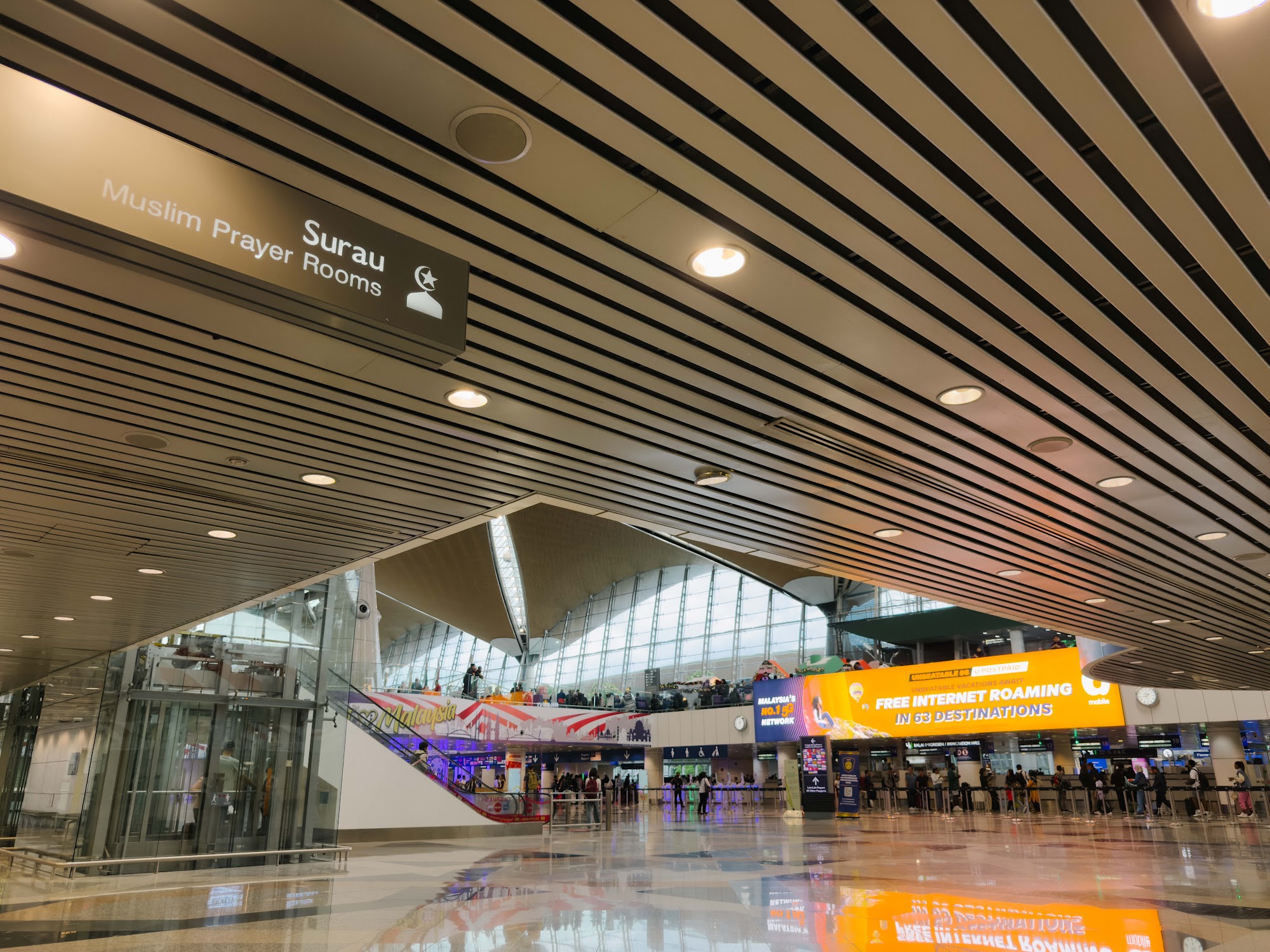 Ruang terminal KLIA, pintu masuk utama jemaah umrah Malaysia