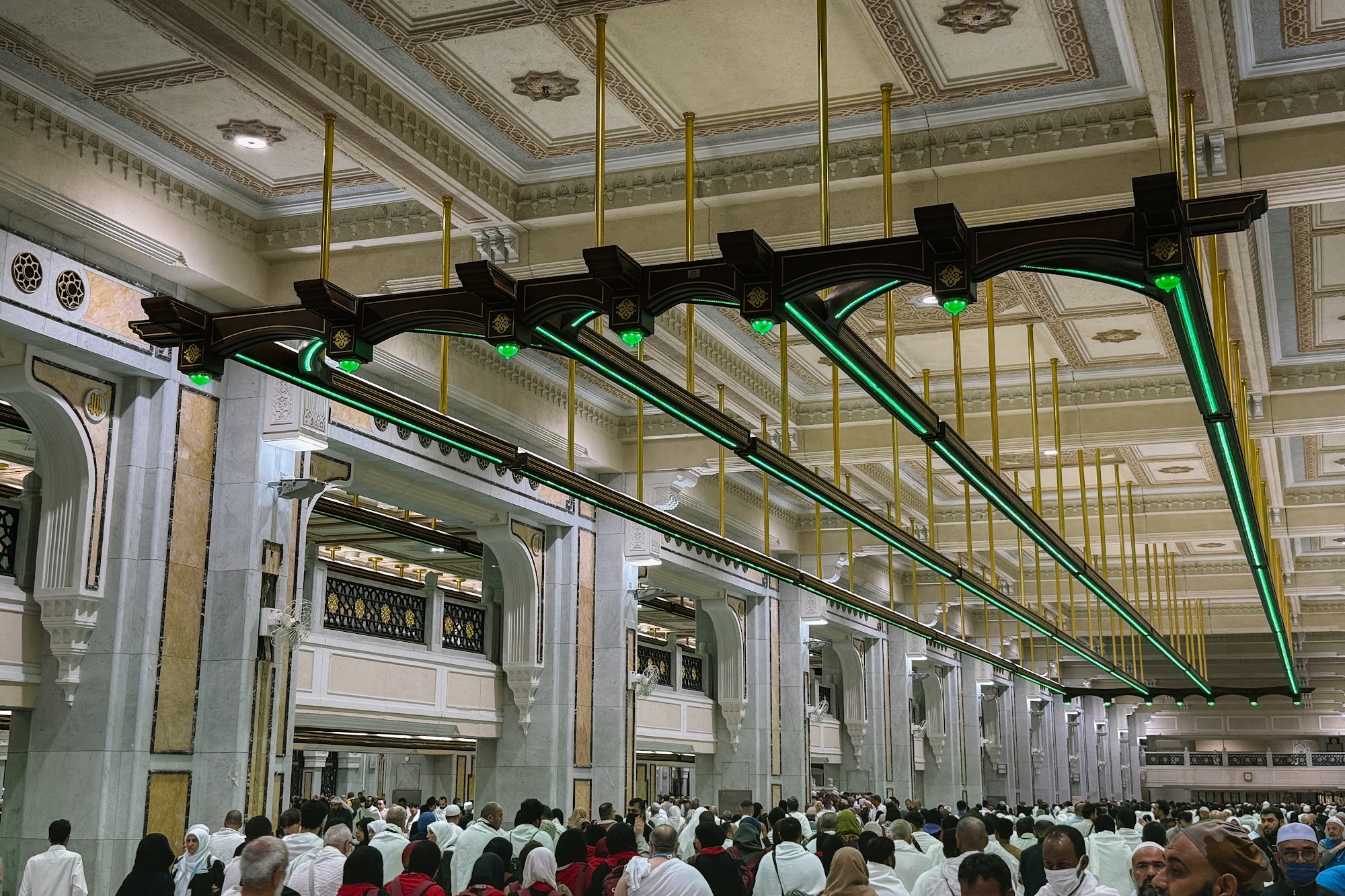 Laluan saie antara Safa dan Marwah di Masjidil Haram