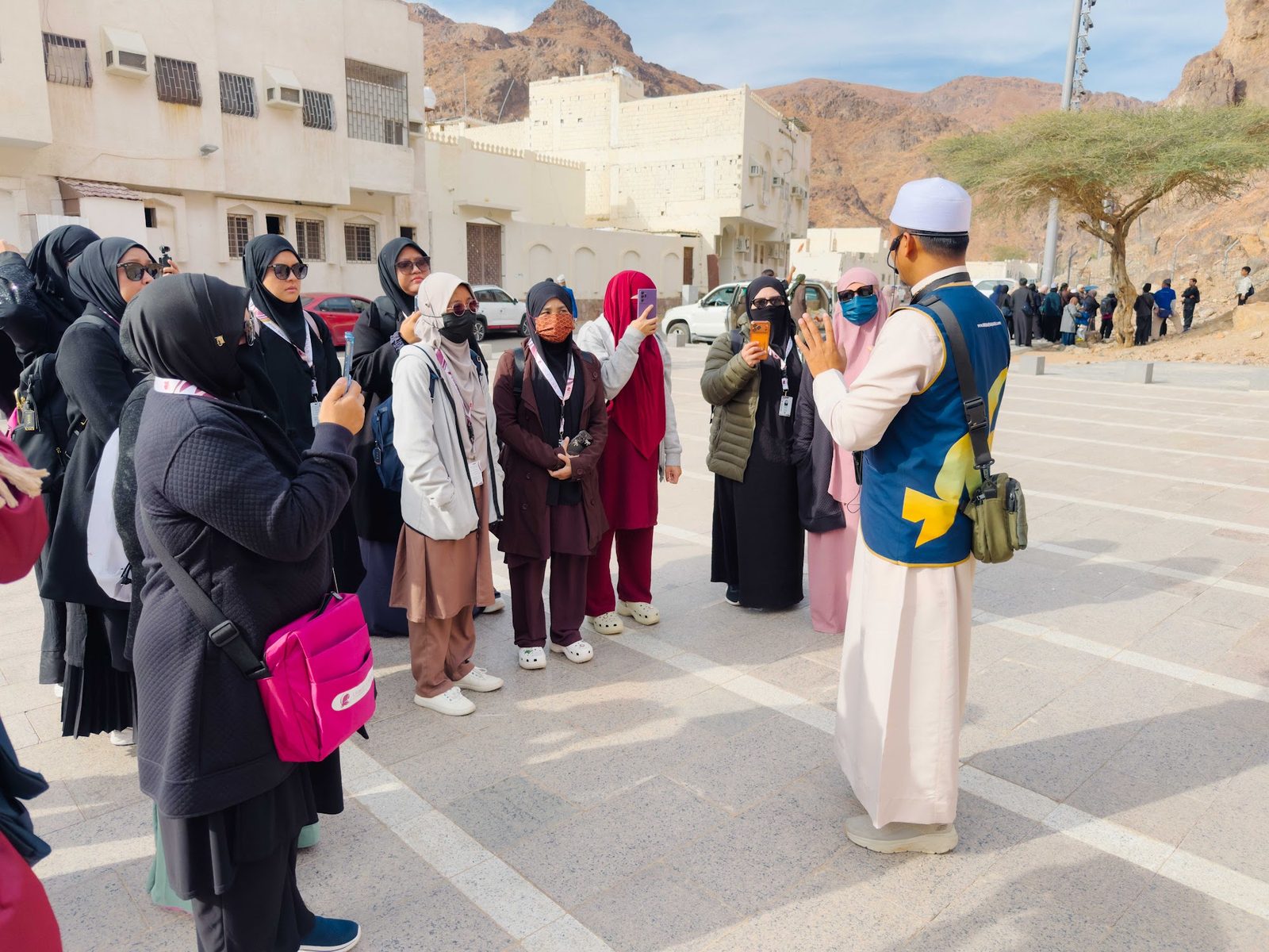 Taklimat mutawwif MK Haramain semasa ziarah